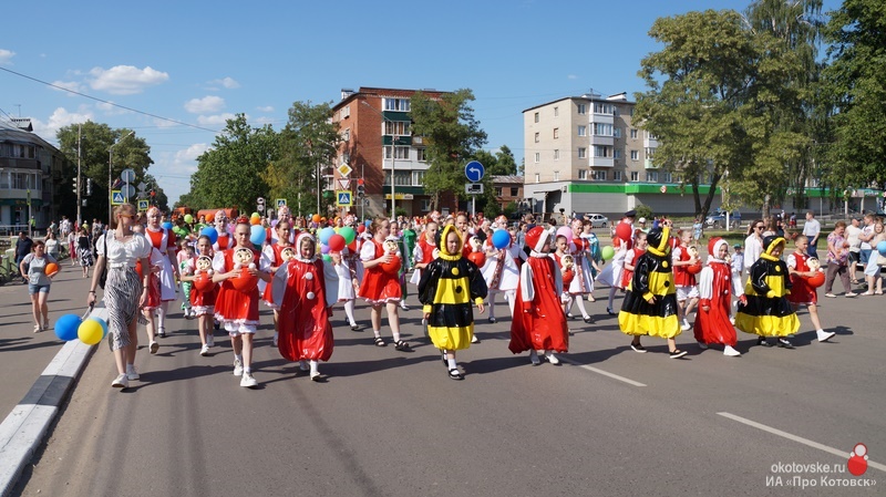 В Котовске провели четвертый фестиваль Неваляшки